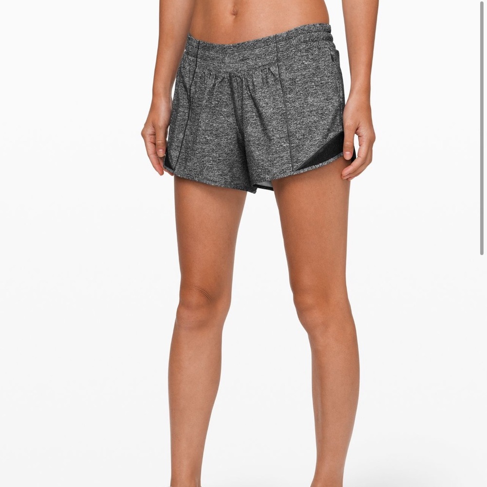 Lululemon Hotty Hot Low-Rise Shorts